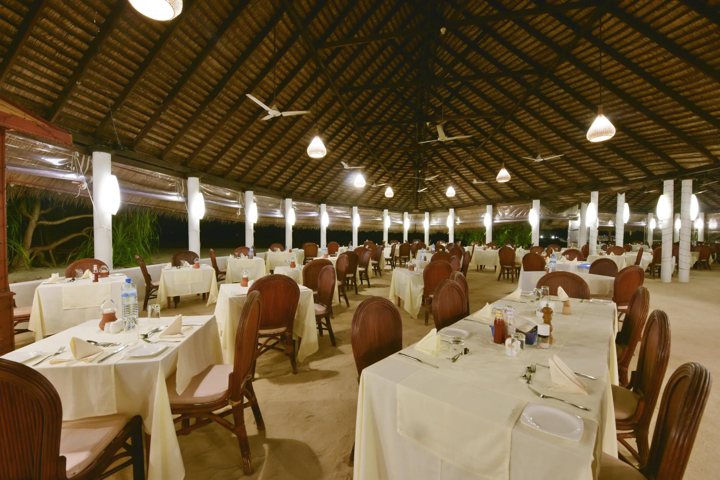 Angaga Island Resort & Spa