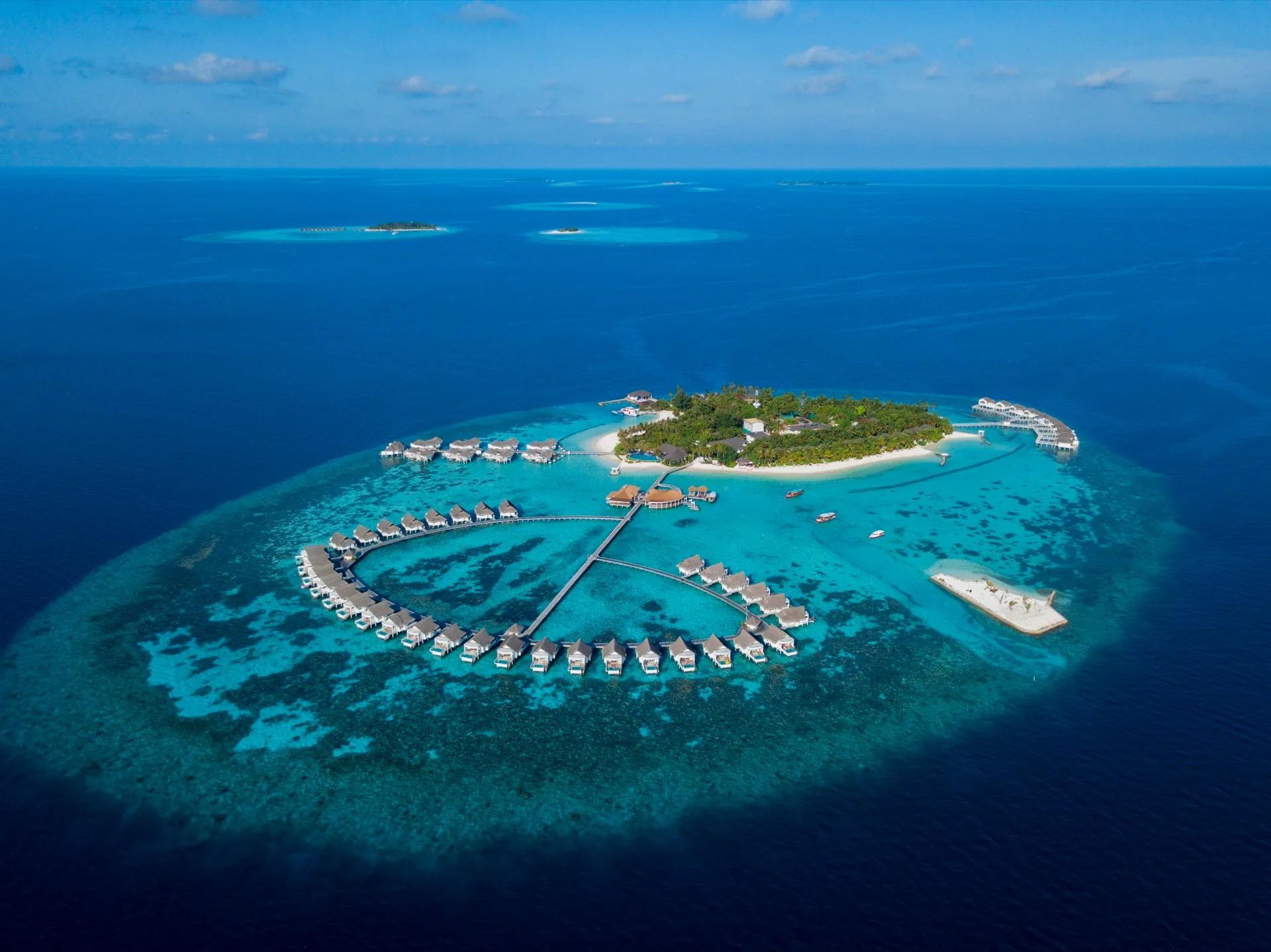 Centara Machchafushi Island Resort & Spa Maldives