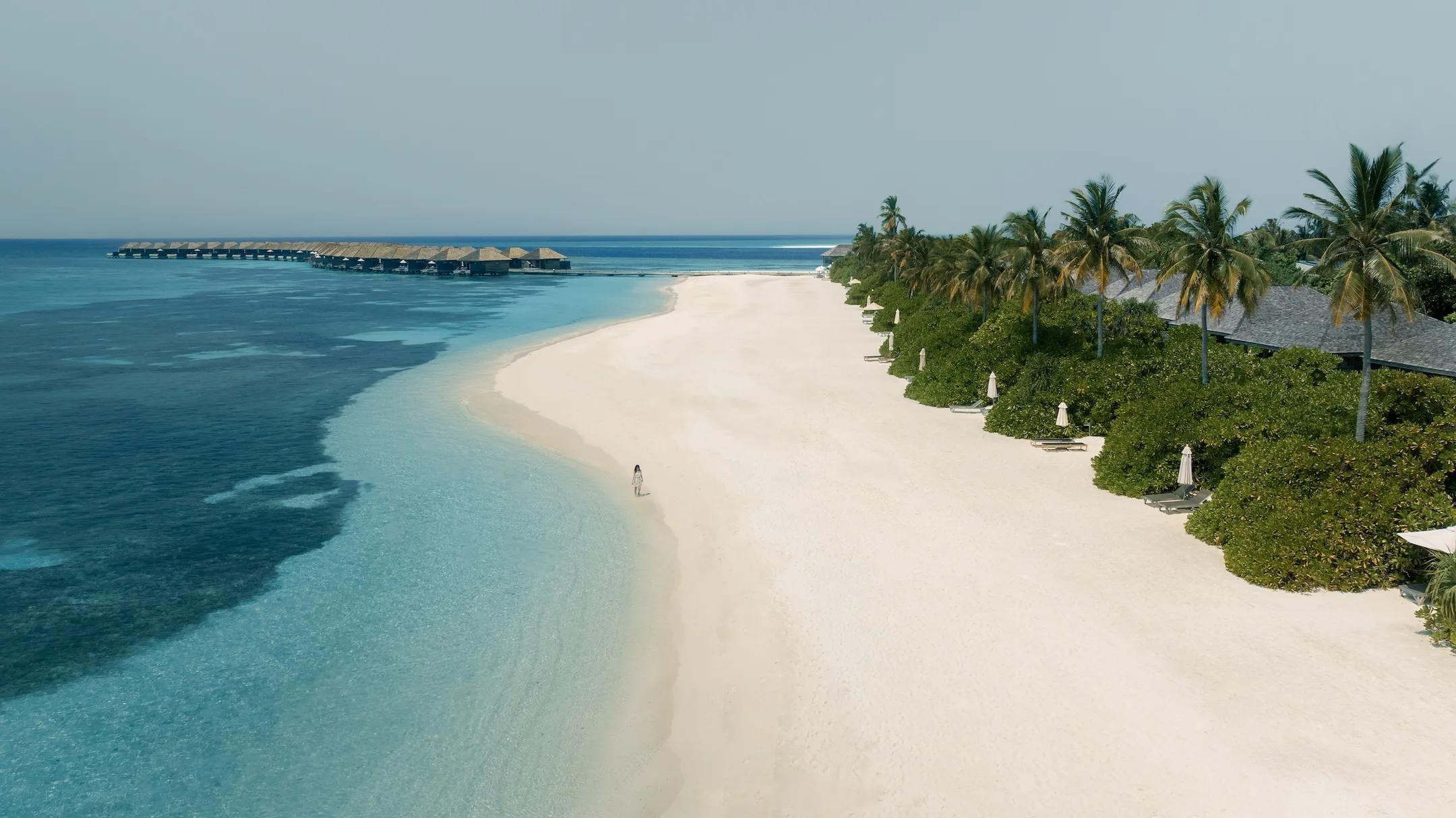 Hurawalhi Island Resort