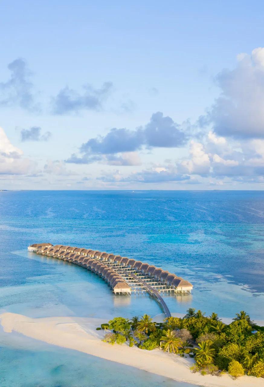 Ville overwater e spiaggia di sabbia bianca al LUX* South Ari Atoll.