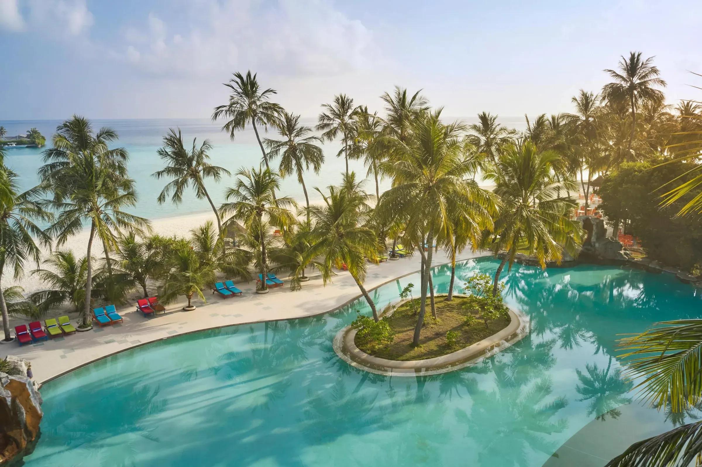 Villa Park Sun Island Resort & Spa