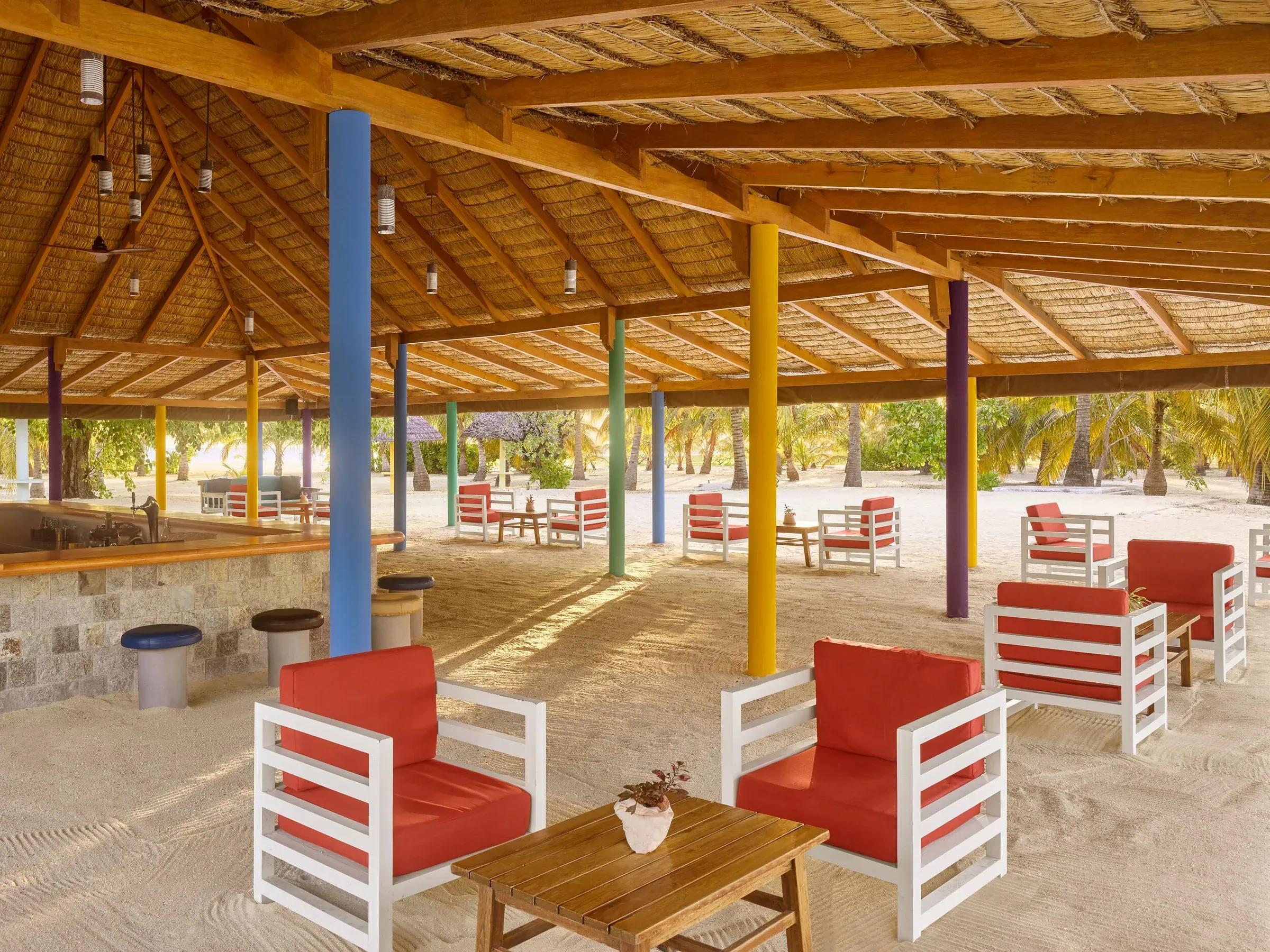 Villa Park Sun Island Resort & Spa