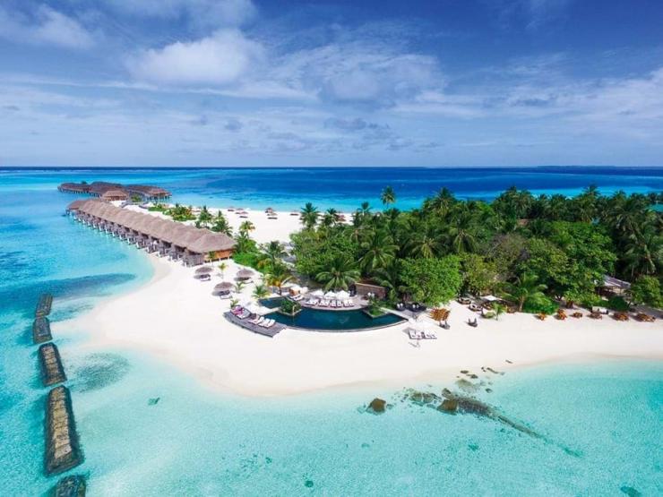 Constance Moofushi Maldives